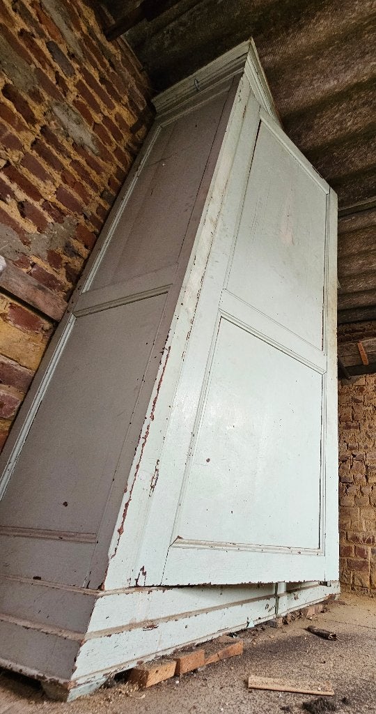 Houten kast, Ophalen