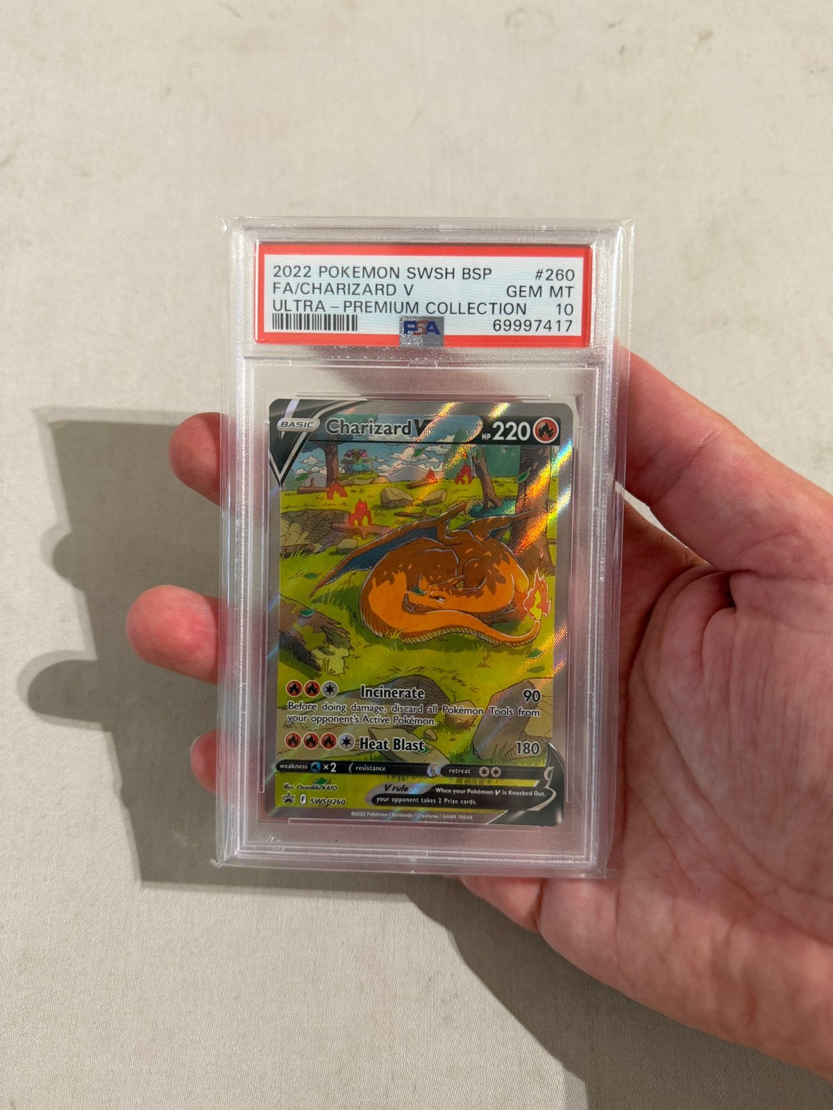 Charizard SWSH #260 PSA 10, Hobby en Vrije tijd, Ophalen, Zo goed als nieuw