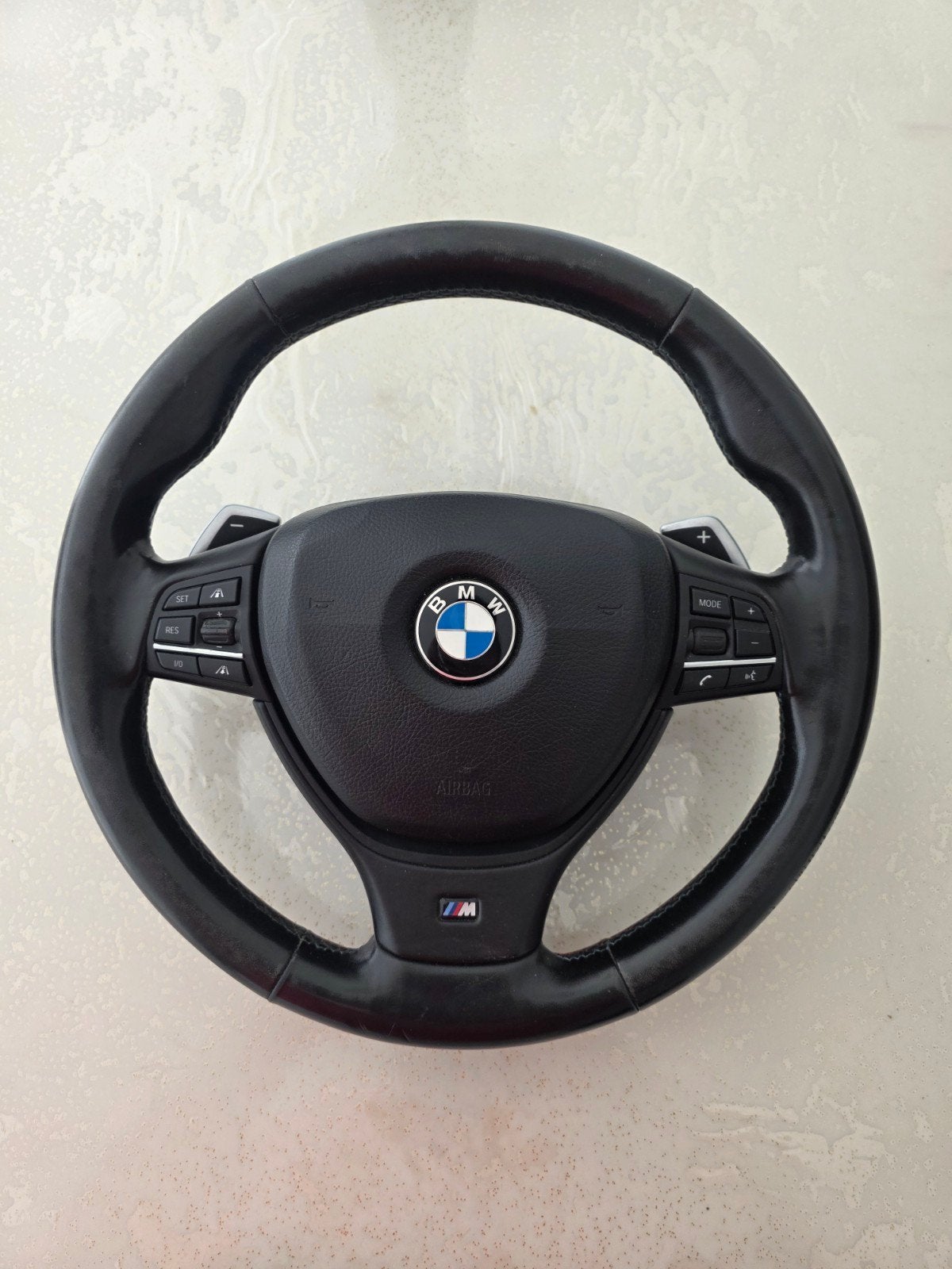 Volant BMW F en option COMPLÈTE, Autos : Pièces & Accessoires, Commande, Enlèvement ou Envoi, BMW