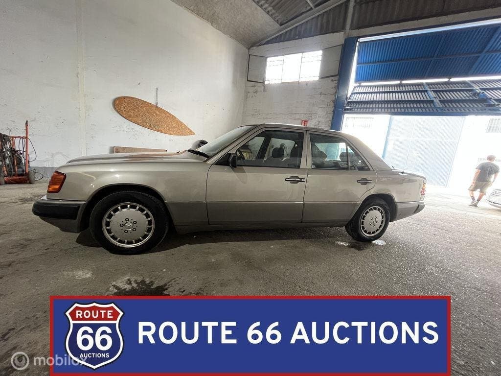 Mercedes-Benz 300 E-24 | 1992 | Route 66 Auctions, foto 4