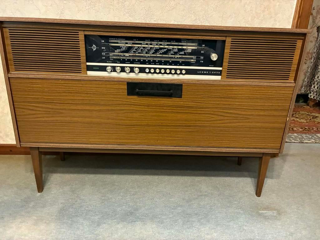 Vintage radio waar nog wat sleutelwerk aan nodig is, Audio, Tv en Foto, Ophalen, Niet werkend, Radio