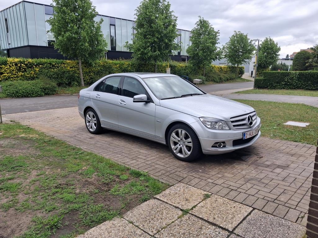Mercedes Benz 180 CGI, 54 000 km ! ! ! Parfait état, Autos, Euro 5, Achat, Entreprise, Boîte manuelle