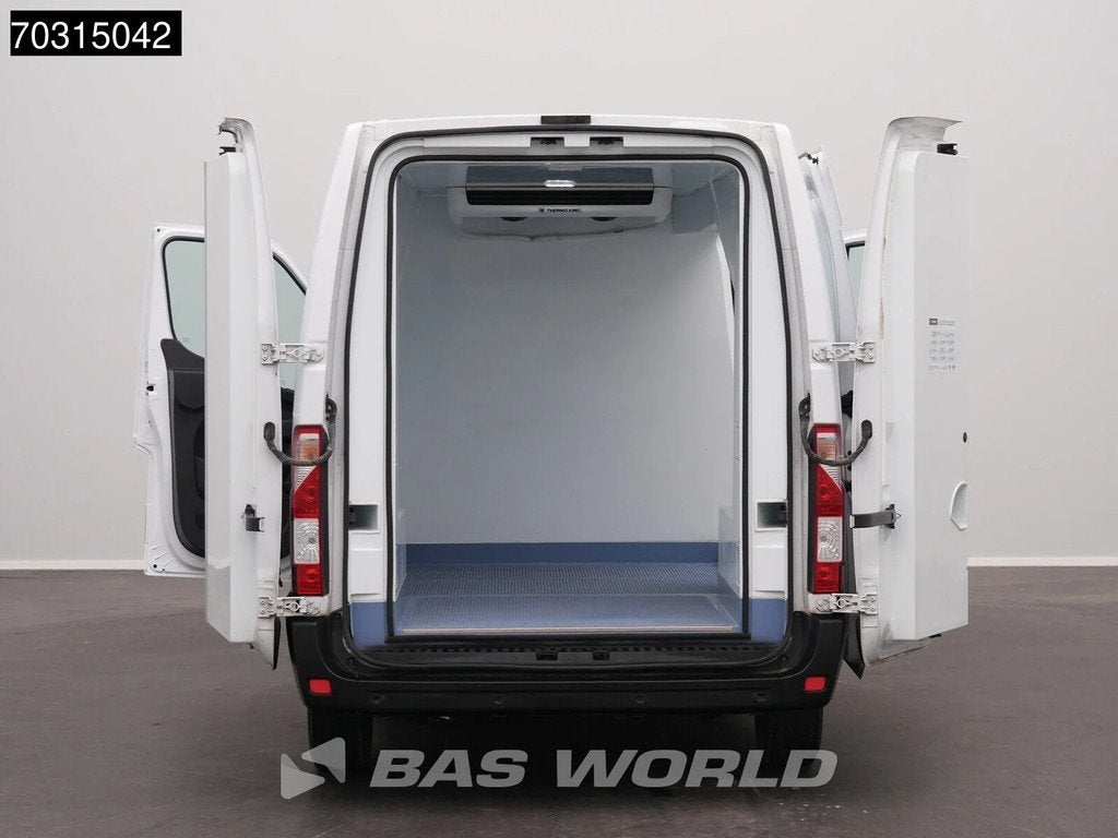 Renault Master 150PK L2H2 Koelwagen Thermo King V200 230V st, Auto's, Stof, Gebruikt, 4 cilinders, Renault