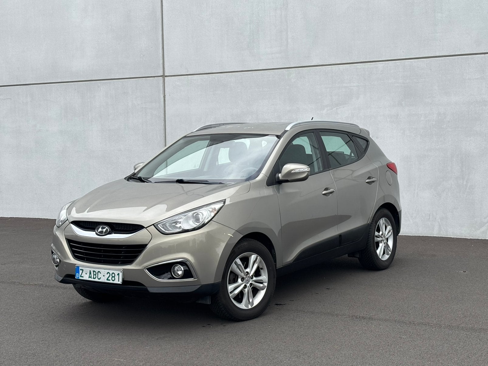 Hyundai ix35 2.0 Essence 4WD Automatique — 2010, Autos, 4x4, Euro 5, Achat, Entretenue par le concessionnaire