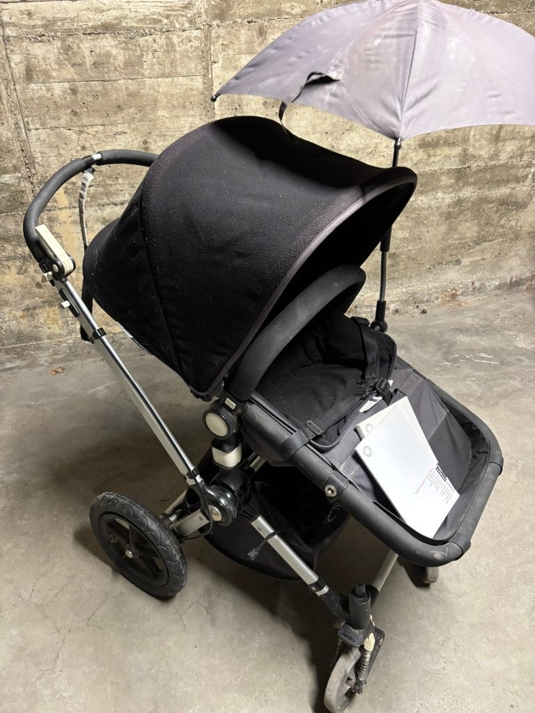 Poussette Bugaboo Cameleon 3 bleu-noir + Ombrelle et Notice, Bugaboo, Enlèvement, Utilisé, Poussette
