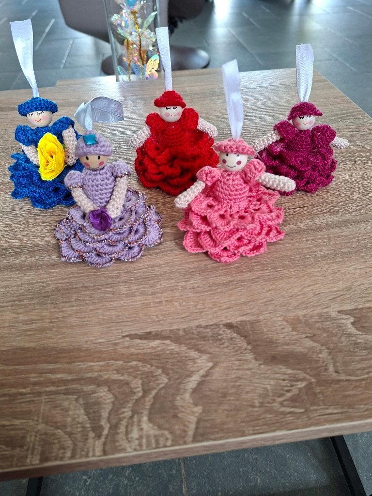 Gehaakte meisjes, Ophalen, Nieuw, Haken