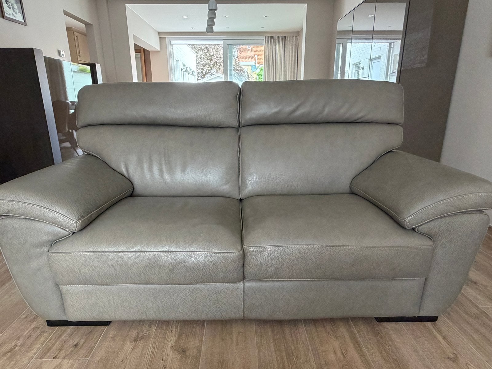 Chateau D Ax zetel 180L x 98H x 92D, Huis en Inrichting, Ophalen, Gebruikt
