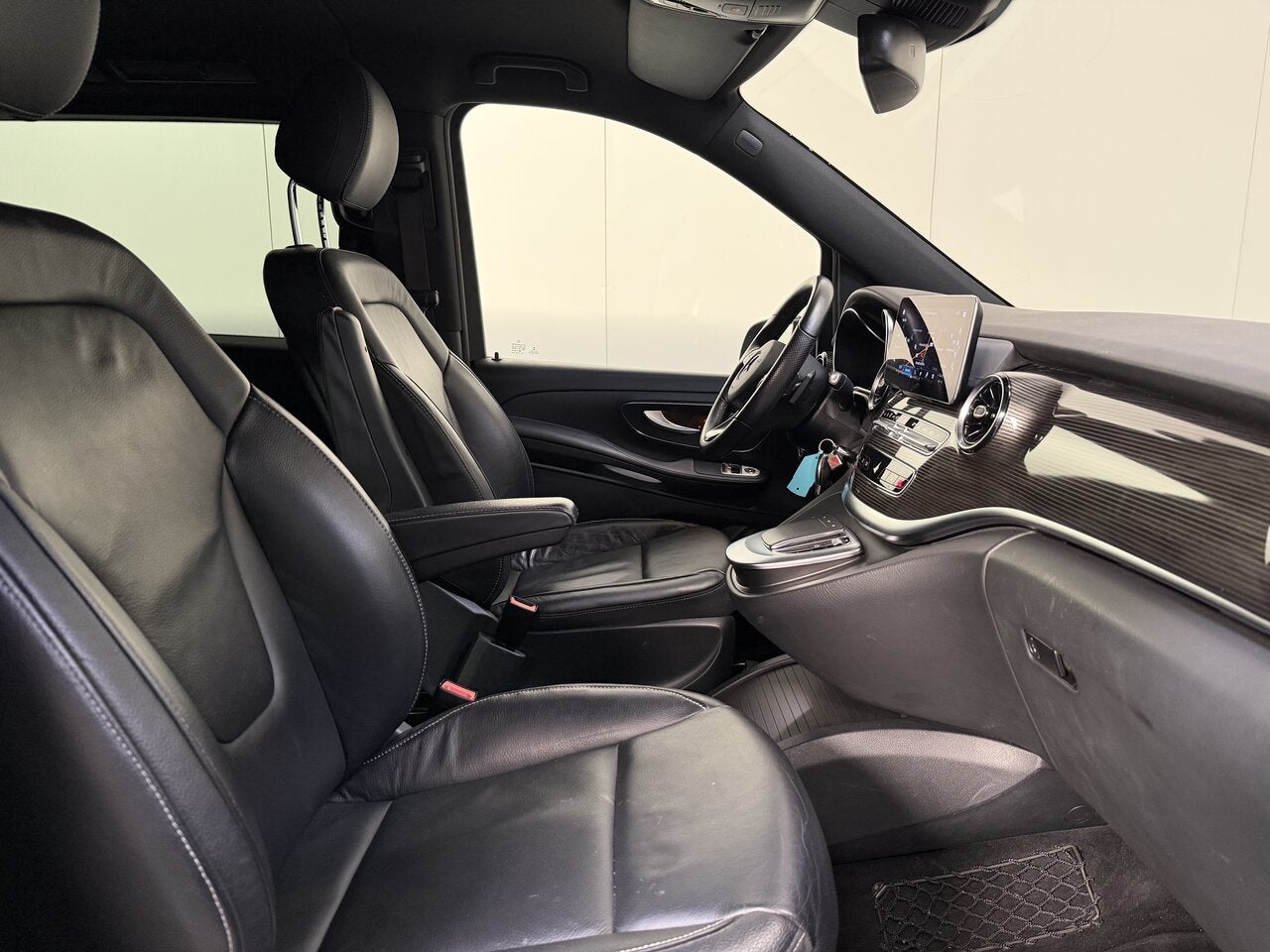 Mercedes-Benz EQV 300 93,3 Kwh - 7 PL - Long - Range 415 KM, Auto's, 0 kg, 7 zetels, Elektrisch, 5 deurs
