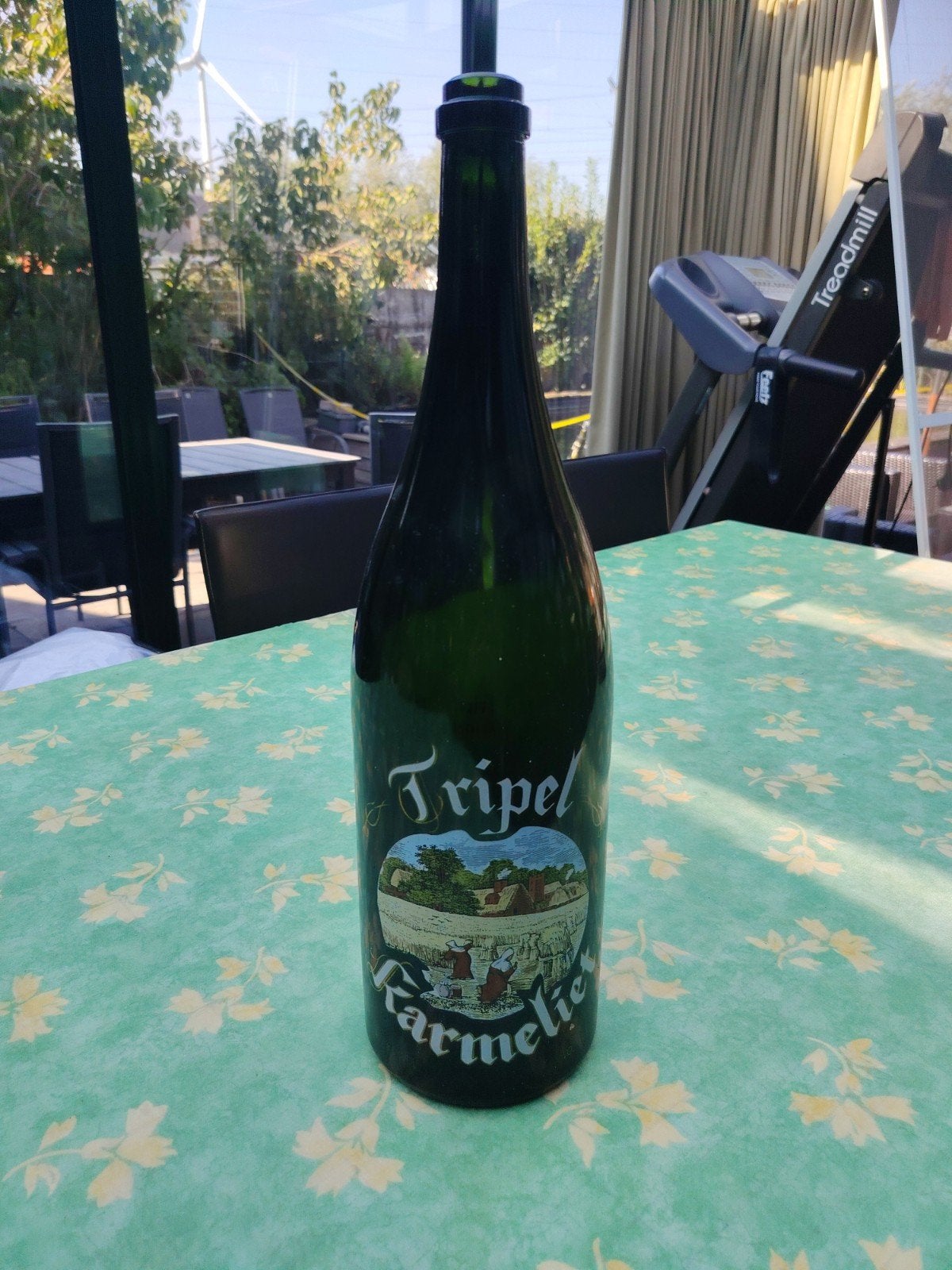 fles van 3l tripel karmeliet, Enlèvement