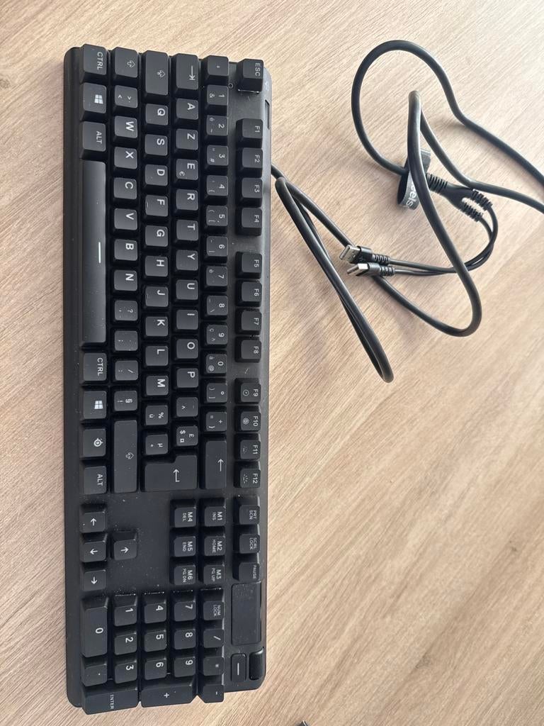 Steelseries Apex Pro Azerty toetsenbord, Computers en Software, Toetsenborden, Ophalen, Azerty, Zo goed als nieuw