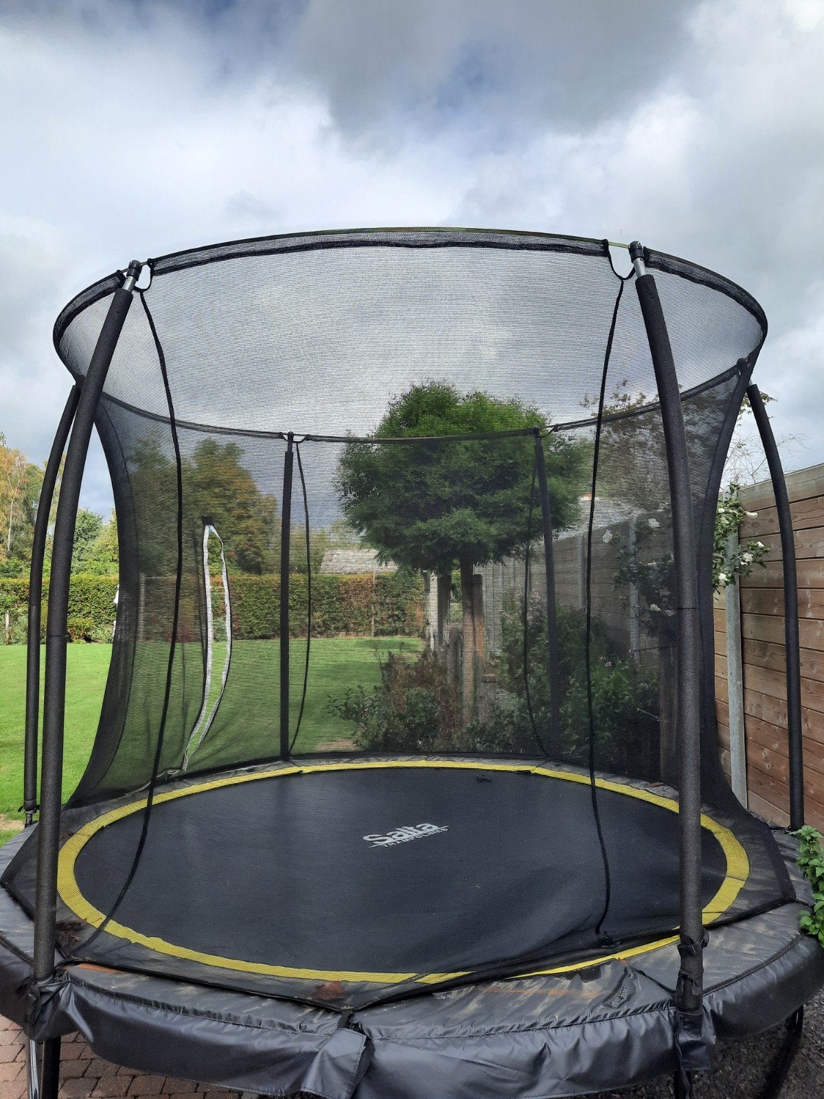 trampoline, Kinderen en Baby's, Ophalen, Zo goed als nieuw