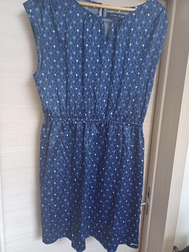 Robe en satin bleu Vila Joy XXL (46), Vila Joy, Enlèvement ou Envoi, Comme neuf, Bleu