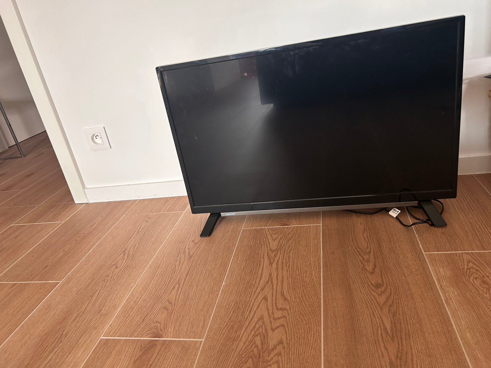 Ecran Toshiba 32’´, Enlèvement, Comme neuf, Toshiba