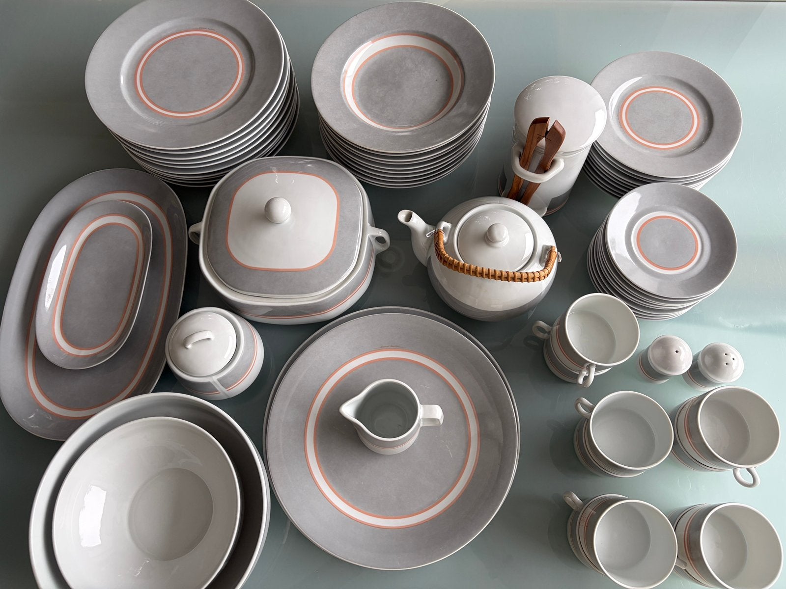 Vintage Daniel Hechter - Philippe Deshoulières Limoges, Antiek en Kunst, Antiek | Servies compleet, Ophalen