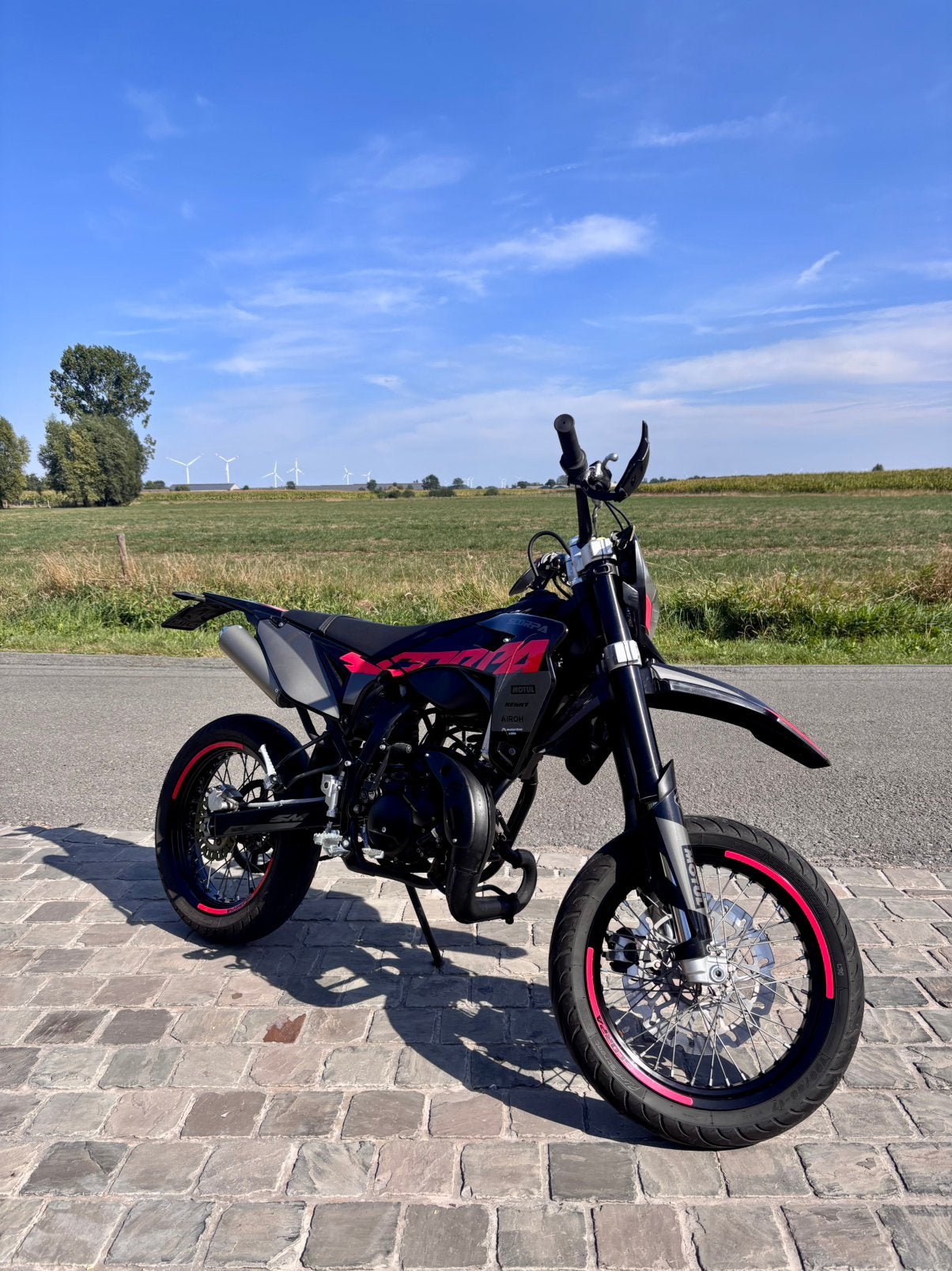 Scorpa SM-RS 50cc, 6 versnellingen, Zo goed als nieuw, 50 cc, Ophalen