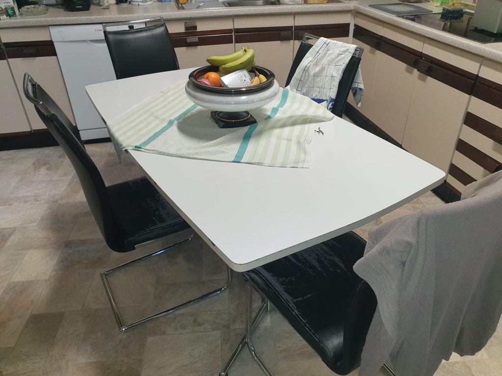 Table à manger coulissante, Enlèvement, Comme neuf