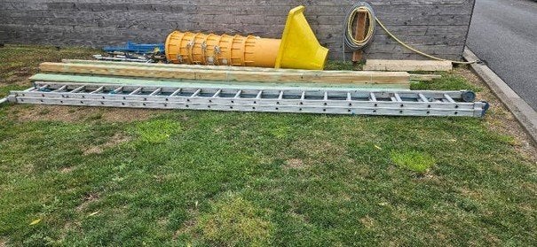 Échelle SOLID + Échelle SOLID, Enlèvement, Comme neuf, Échelle, Pliable ou rétractable/escamotable