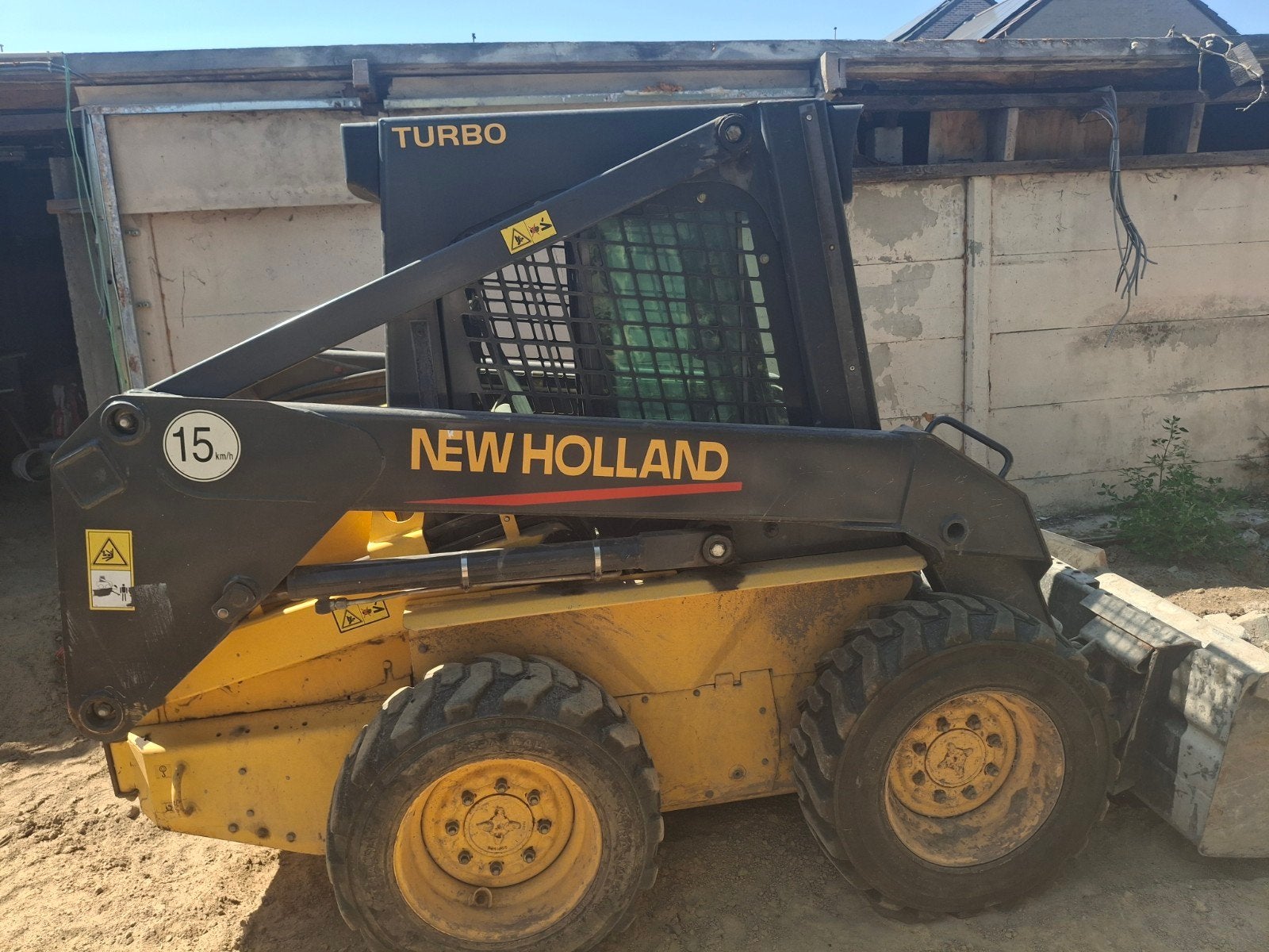 newholland schranklader superboom, Ophalen, Bulldozer