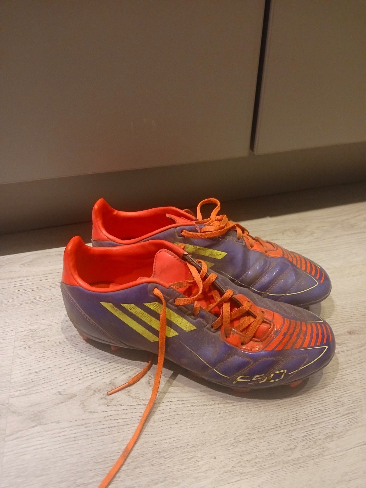 voetbalschoenen, Ophalen, Zo goed als nieuw, Schoenen