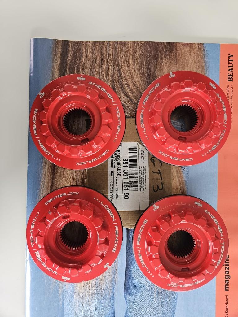 Porsche Centerlocks TAG MOTORSPORTS RED OEM 99136108190, Auto-onderdelen, Overige Auto-onderdelen, Ophalen of Verzenden, Porsche