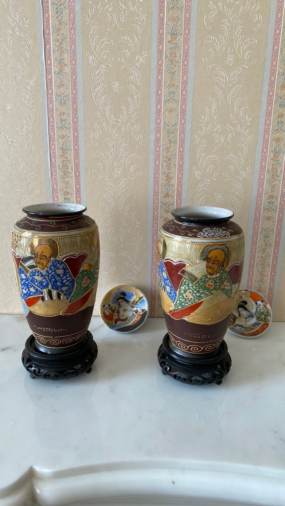 Paire de petits vases chinois, Enlèvement
