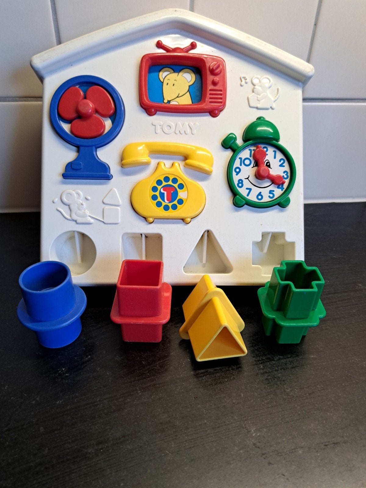 Tomy play and learn avtivity house, Enlèvement ou Envoi, Neuf, Découverte, Sonore