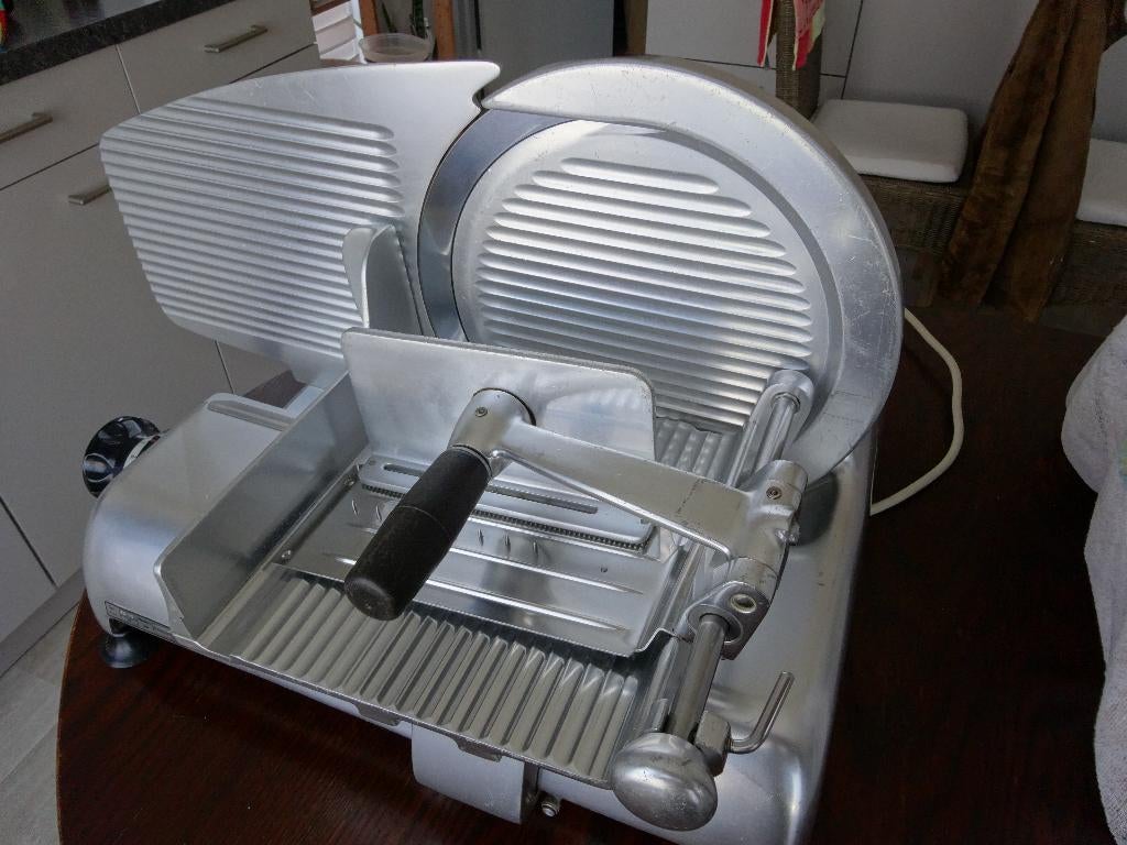 Snijmachine Bizerba, Ophalen, Gebruikt, Bakkerij en Slagerij
