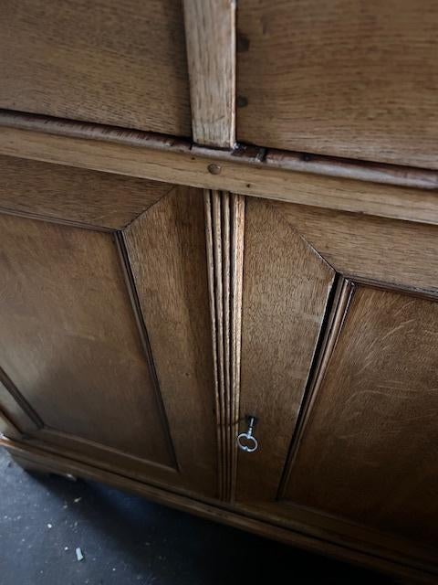 Kast 2 deuren met 2 laden, Huis en Inrichting, Kasten | Kleerkasten, Ophalen, Eikenhout, Met deur(en)