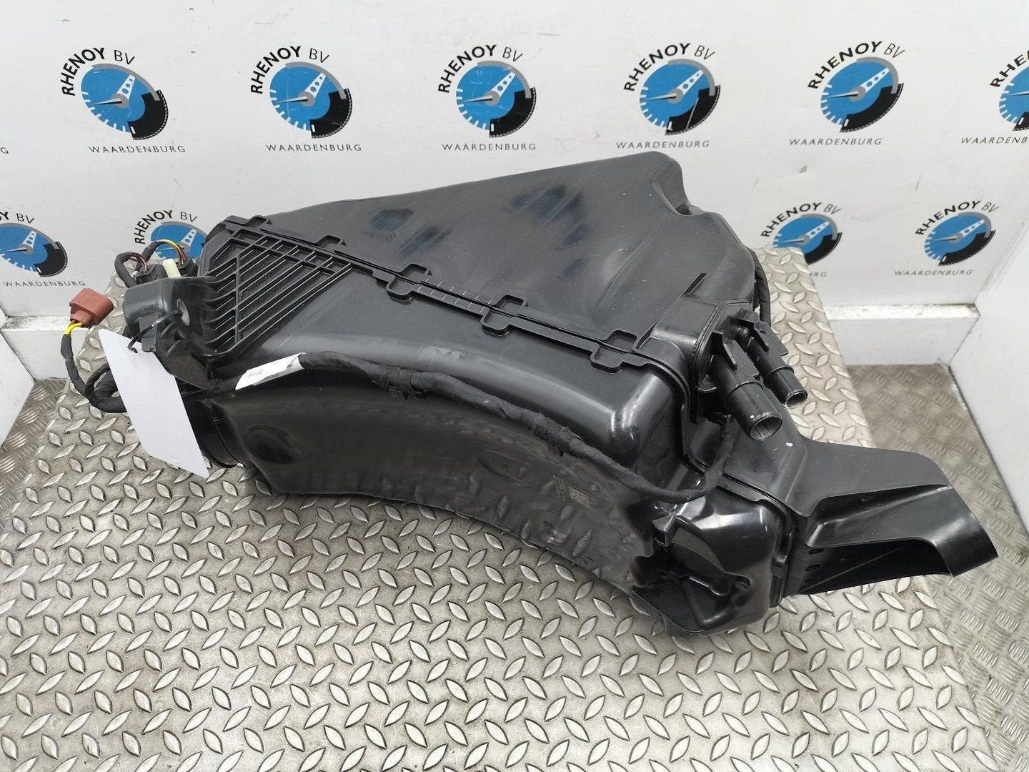 FORD TRANSIT CONNECT SKN  LWB  ADBLUE POMP 2024, Enlèvement ou Envoi, Utilisé, ARN reconnu
