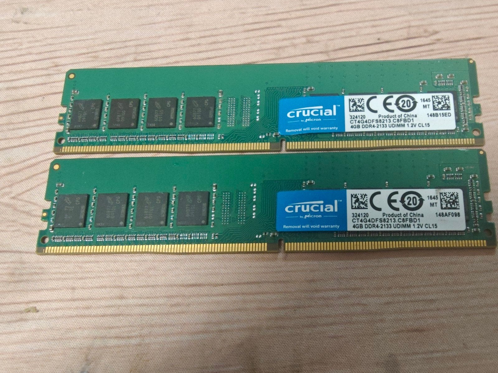 Kit RAM DDR4 Crucial 8 Go (2 x 4 Go) 2133 MHz CL15 — PC Fixe, Computers en Software, RAM geheugen, Ophalen, Gebruikt, DDR4, Desktop