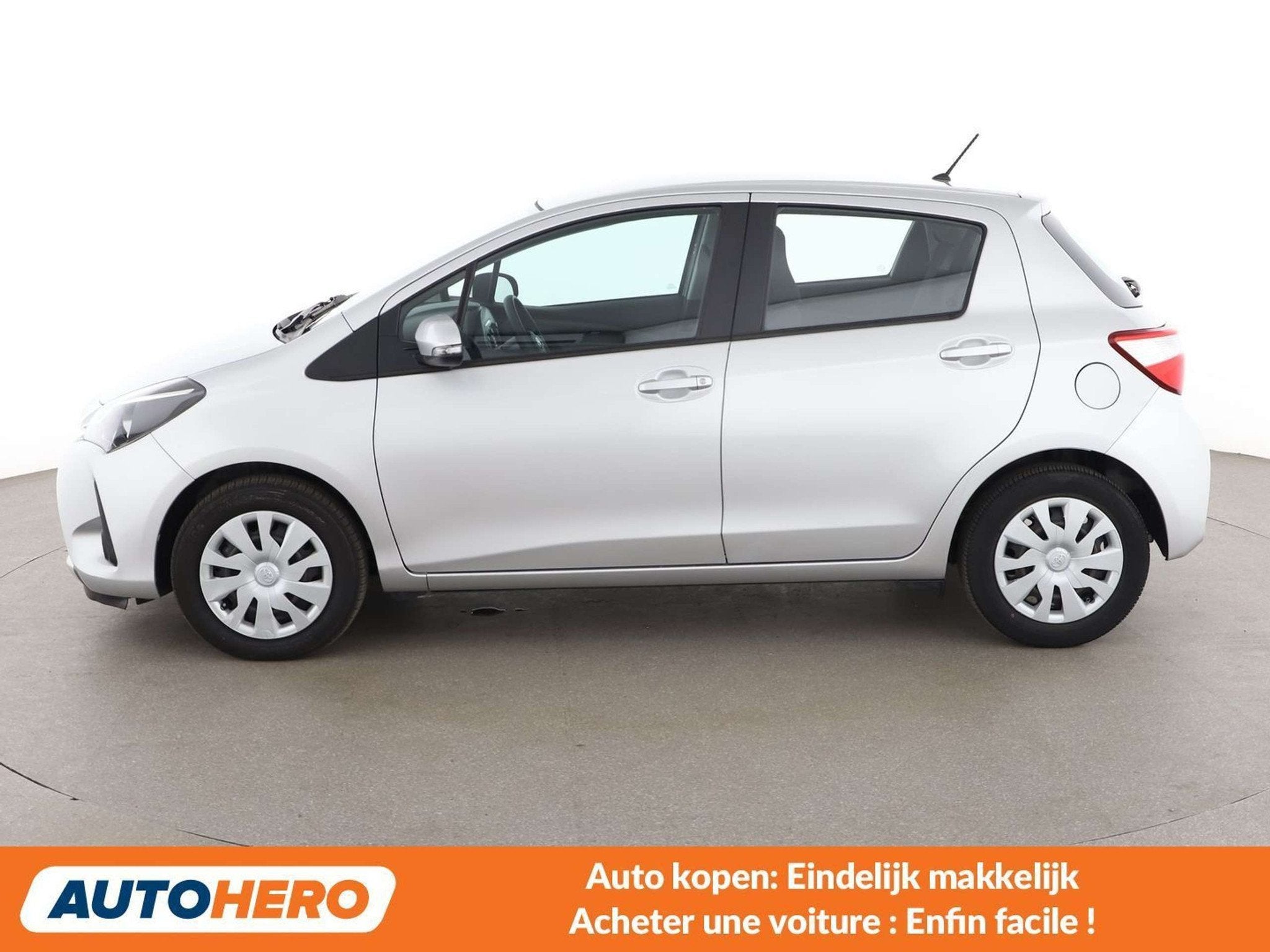 Toyota Yaris 1.5 Dual VVT-iE (année de construction 2019), Autos, Argent ou Gris, Achat, Noir, 5 portes