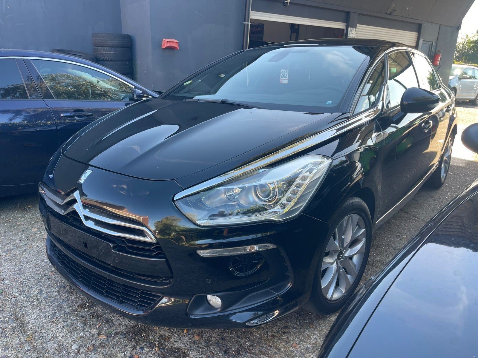 CITROEN DS5 1.6HDI EXPORT/MARCHAND, Autos, Achat, Entreprise, Noir, 5 portes