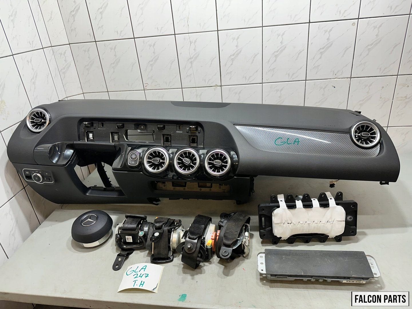 MERCEDES GLA H247 A247 AIRBAG SET, Utilisé, -, -, Enlèvement ou Envoi