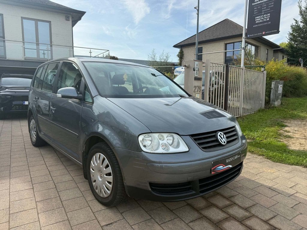 Volkswagen Touran 1.9 tdi à.p.d. 2005, Argent ou Gris, Achat, Entreprise, Boîte manuelle