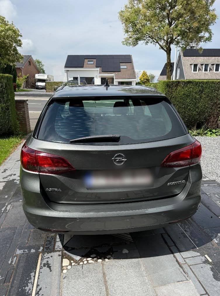 Opel astra 1,6 diesel 151000km 2019, Argent ou Gris, Achat, Euro 6, Noir