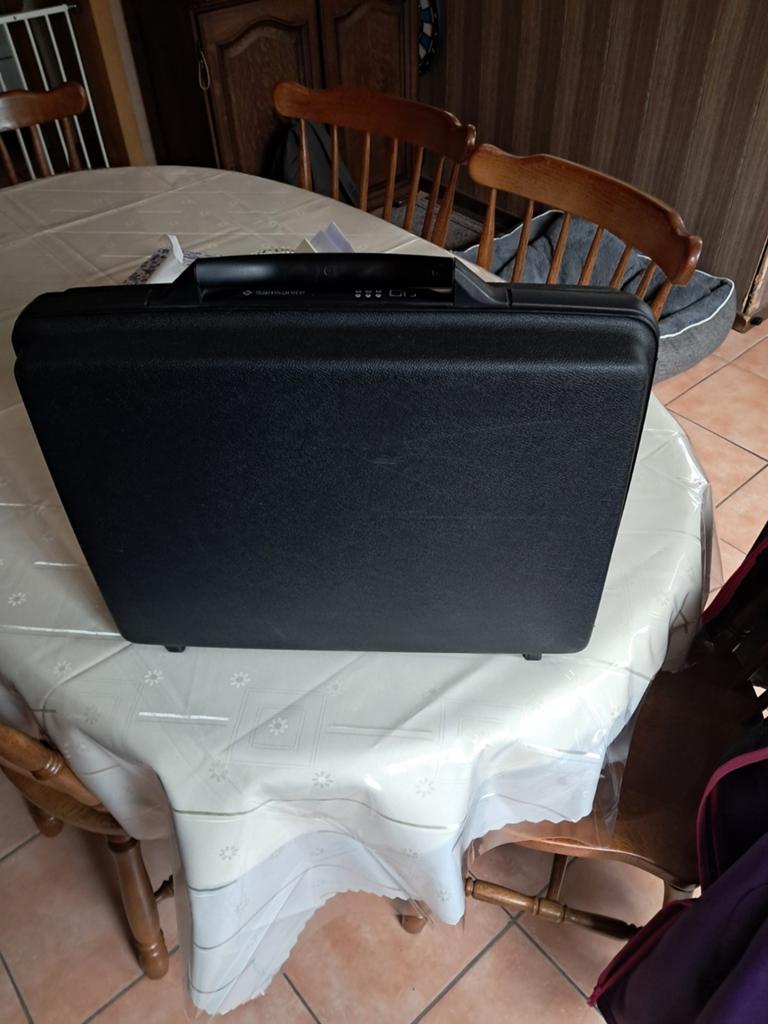 Samsonite aktenkoffer., Bijoux, Sacs & Beauté, Sacs | Cartables, Enlèvement