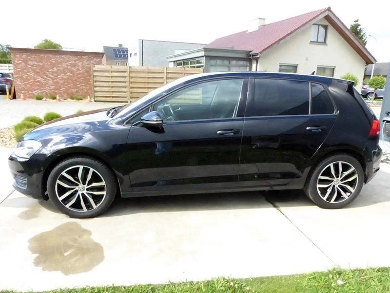 Volkswagen Golf Parkeersensoren V&A, navigatie, Front Assist, Euro 5, Stof, Gebruikt, 4 cilinders