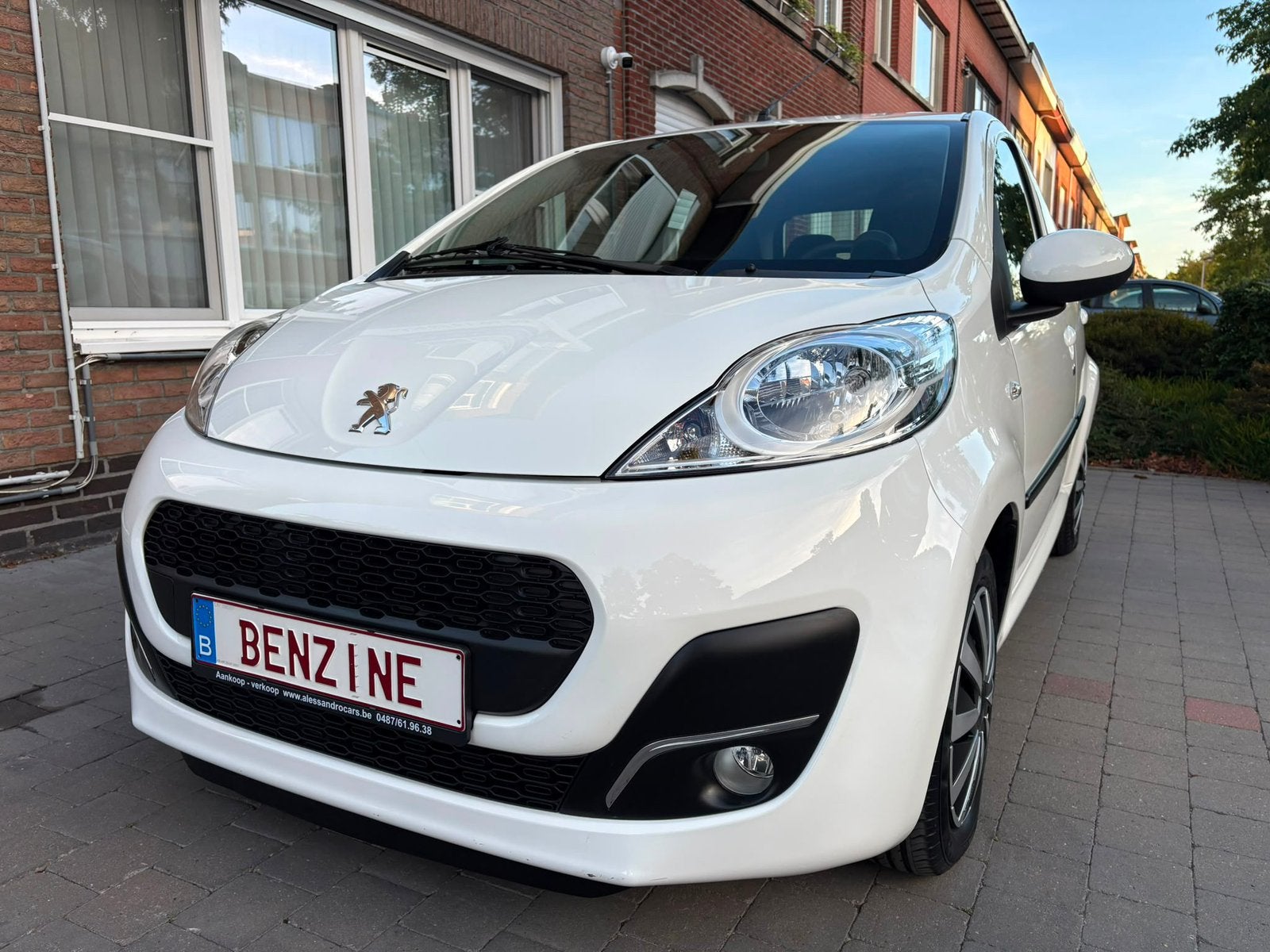 Peugeot 107 1.0i! Topstaat* 11000km* 1eigenaar* Garantie!, Auto's, Peugeot, Voorwielaandrijving, Stof, 50 kW, Elektrische ramen