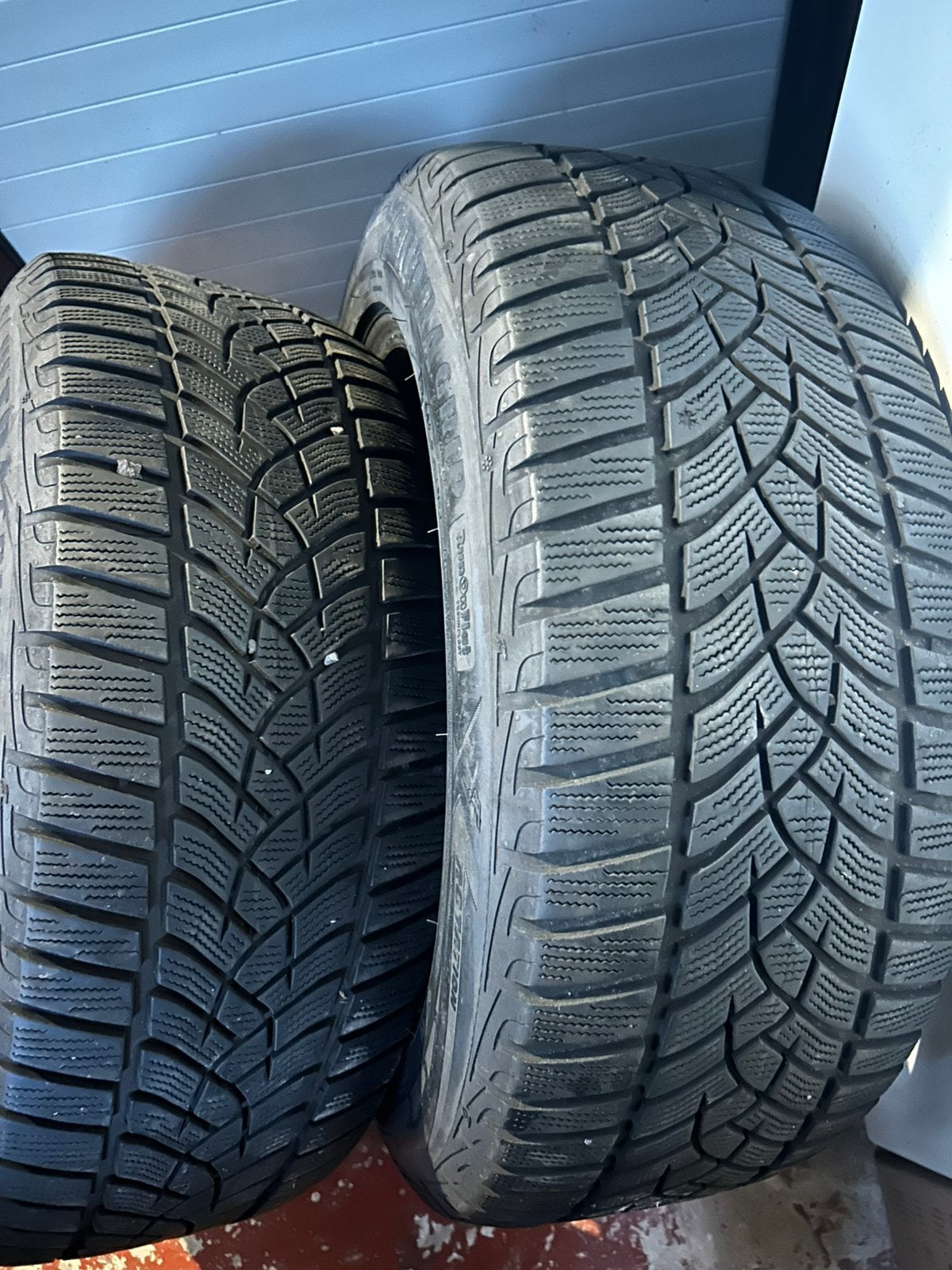 2 pneus hiver 225/55/17 101V runflat goodyear, Autos : Pièces & Accessoires, Pneus hiver, Enlèvement ou Envoi, Véhicule de tourisme