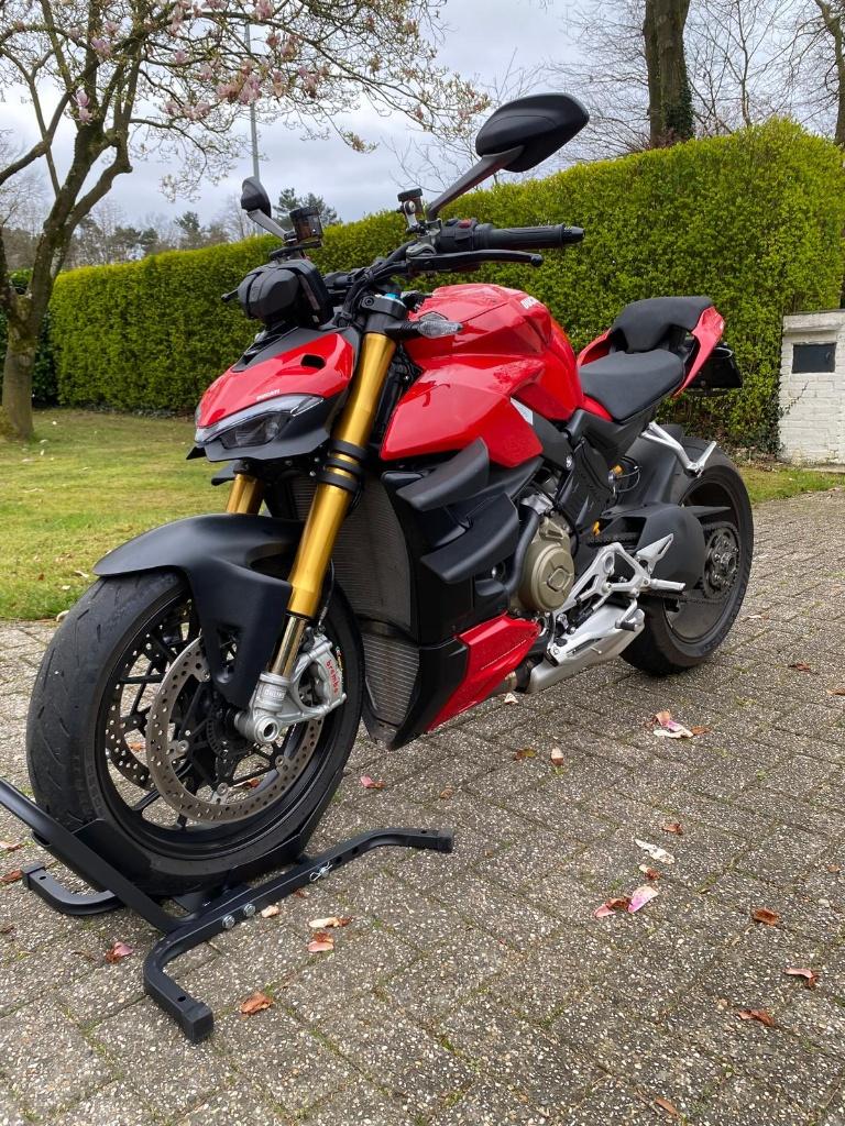 ducati streetfighter v4s 2021 5000km, 4 cilinders, Motorrijbewijs A, Gebruikt, Particulier