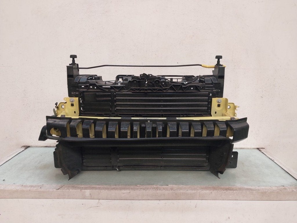 RADIATEUR COMPLET (|2678374|M1TB109A26AD|2838110|S2X619710AB, Autos : Pièces & Accessoires, Henry-Ford-Straße  1
50735  Köln, DE