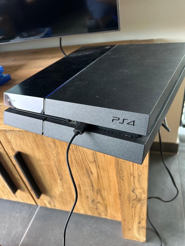 Playstation 4 Jetblack 500Gb (CUH-1116A), Consoles de jeu & Jeux vidéo, 500 GB, Avec 1 manette, Avec jeux, Enlèvement