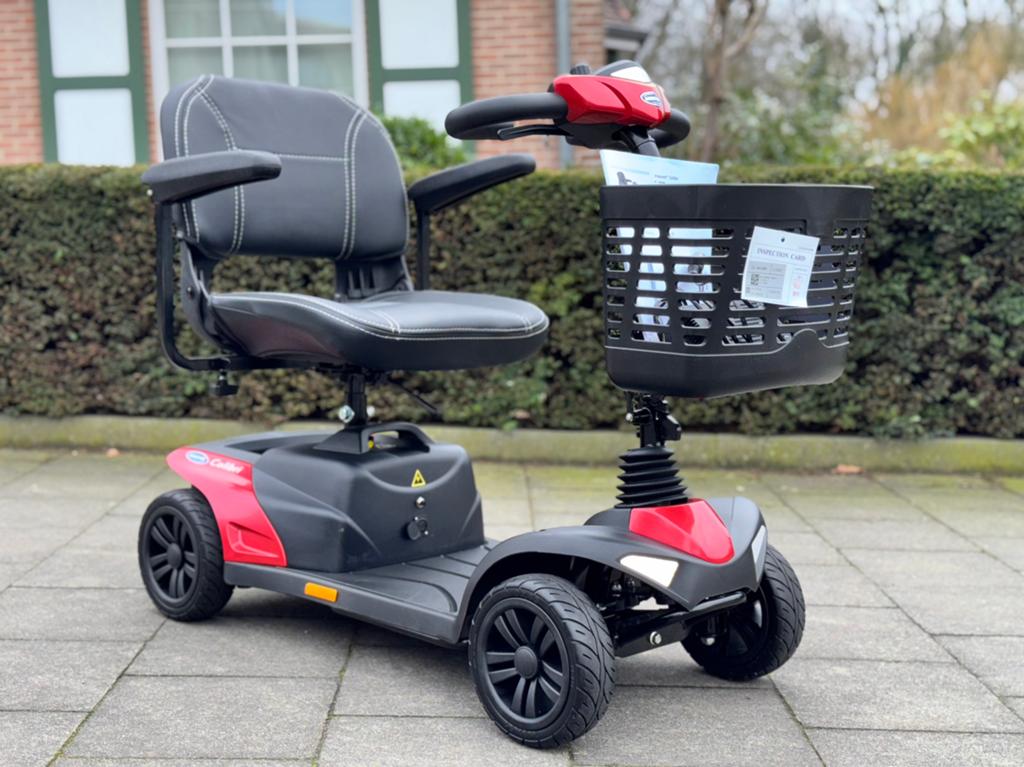Scootmobiel Invacare Colibri avec la plus grande batterie, Enlèvement ou Envoi, Pliant, Comme neuf, Fauteuil roulant électrique