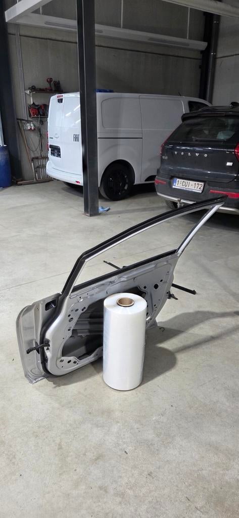 Portière avant droite ford fiesta 2020 5 porte couleur gris, Autos : Pièces & Accessoires, Systèmes d'échappement, Enlèvement