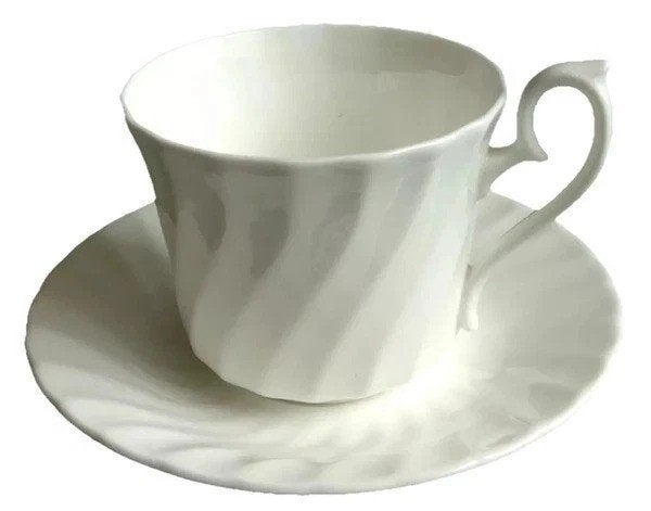 Delfesta Staffordshire Engeland kop en schotel wit H6, Overige merken, Verzenden, Klassiek, Zo goed als nieuw