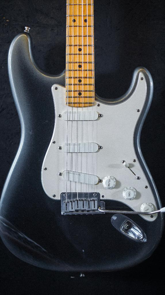 Fender Stratocaster Plus 1993 - Black Pearl Burst, Musique & Instruments, Instruments à corde | Guitares | Électriques, Enlèvement ou Envoi