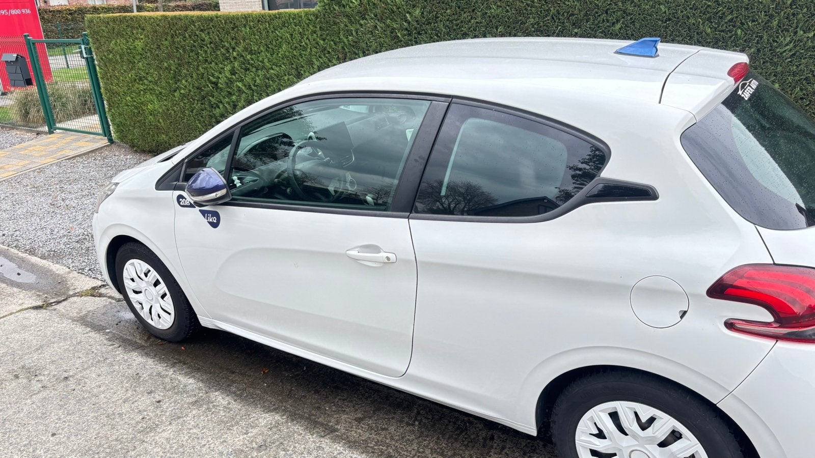 Peugeot 208, Auto's, Voorwielaandrijving, Euro 5, Stof, 50 kW