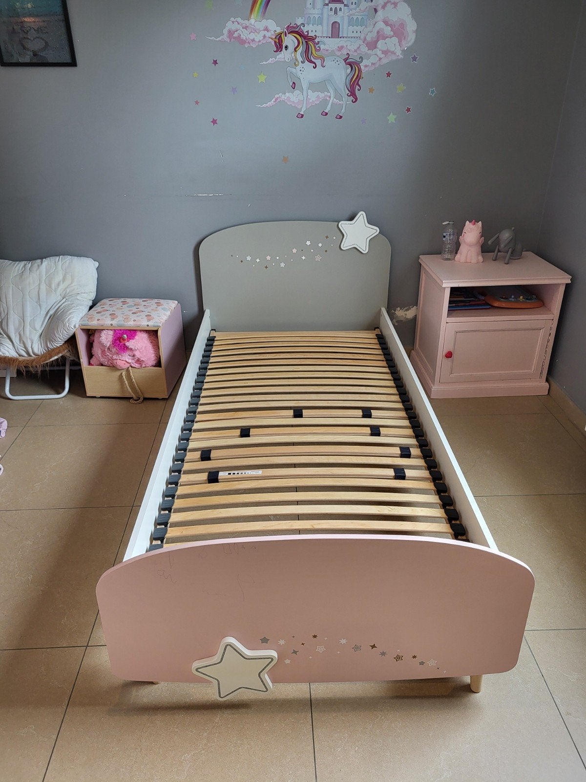 Bed 90-200., Kinderen en Baby's, Kinderkamer | Bedden, Ophalen, Zo goed als nieuw, Lattenbodem