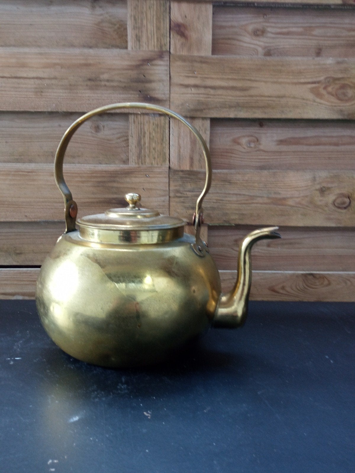 koperen theepot, Ophalen, Koper
