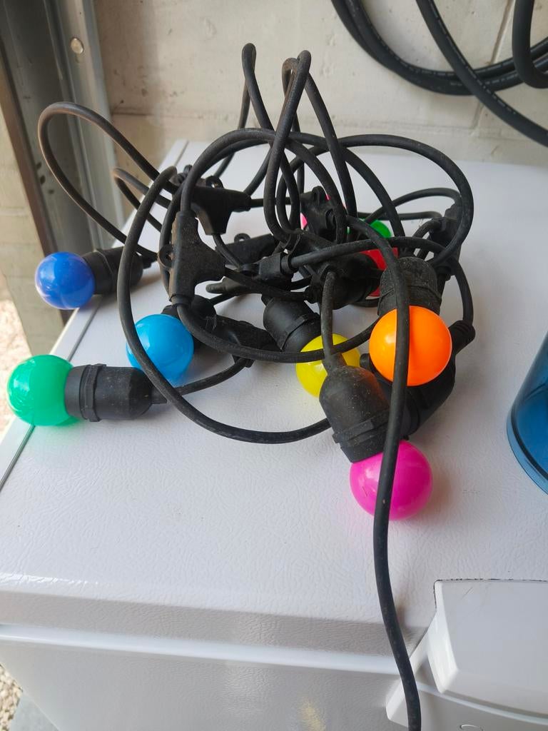 Gekleurde lampionnen, Ophalen